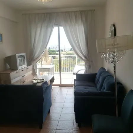 Felicity Παραλίμνι